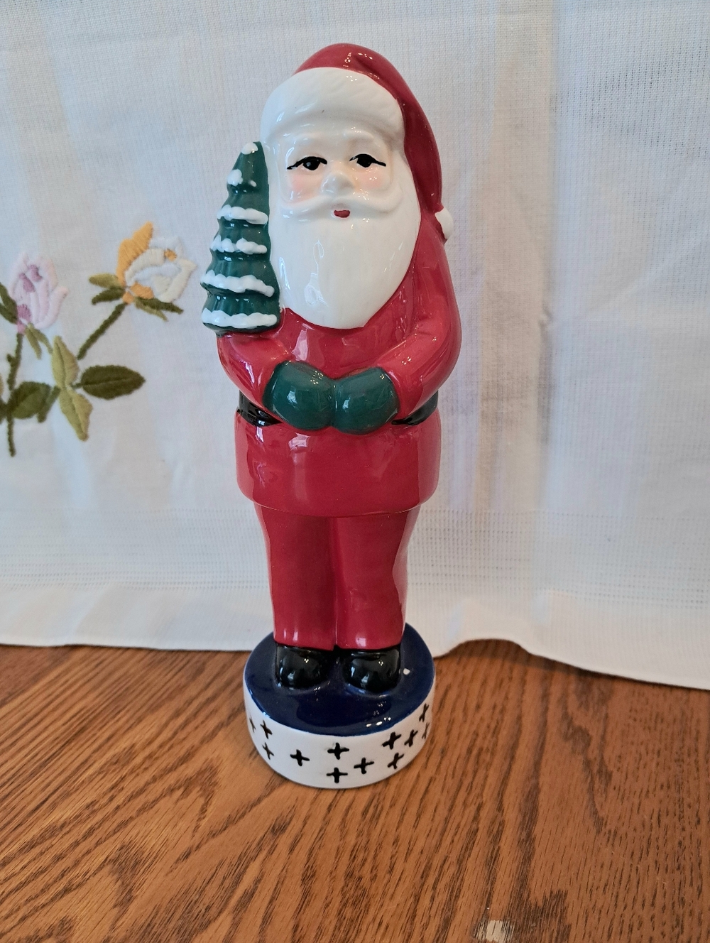 2017 Avon Red Santa Figurine Holiday Decor 9 Inch